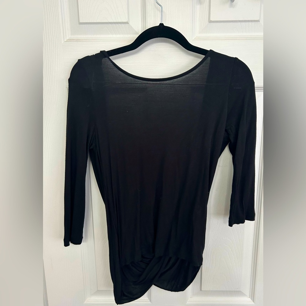 ✨ Dynamite Open Back 3/4 sleeve Top